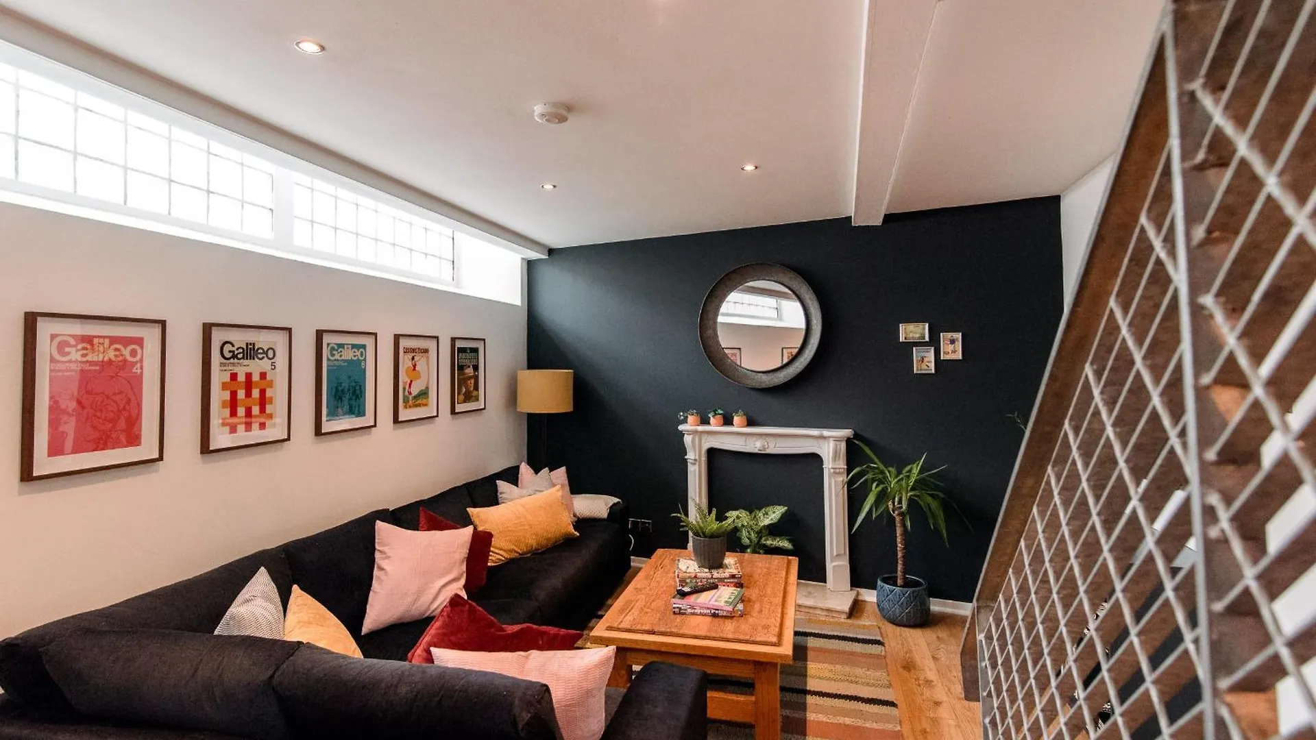 아파트 Unique, Stylish And Secluded Home, With Parking In The Heart Of Historic 요크